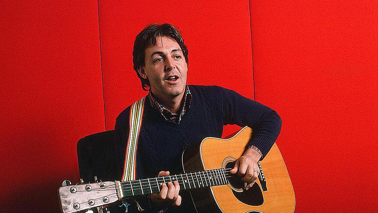Paul McCartney - violão - canhoto